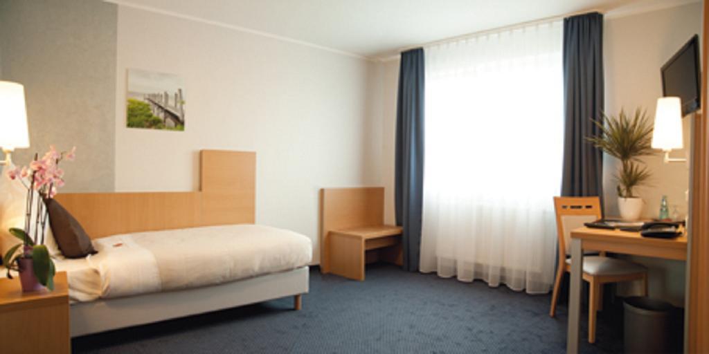 Hotel Beuss Oberursel  Habitación foto